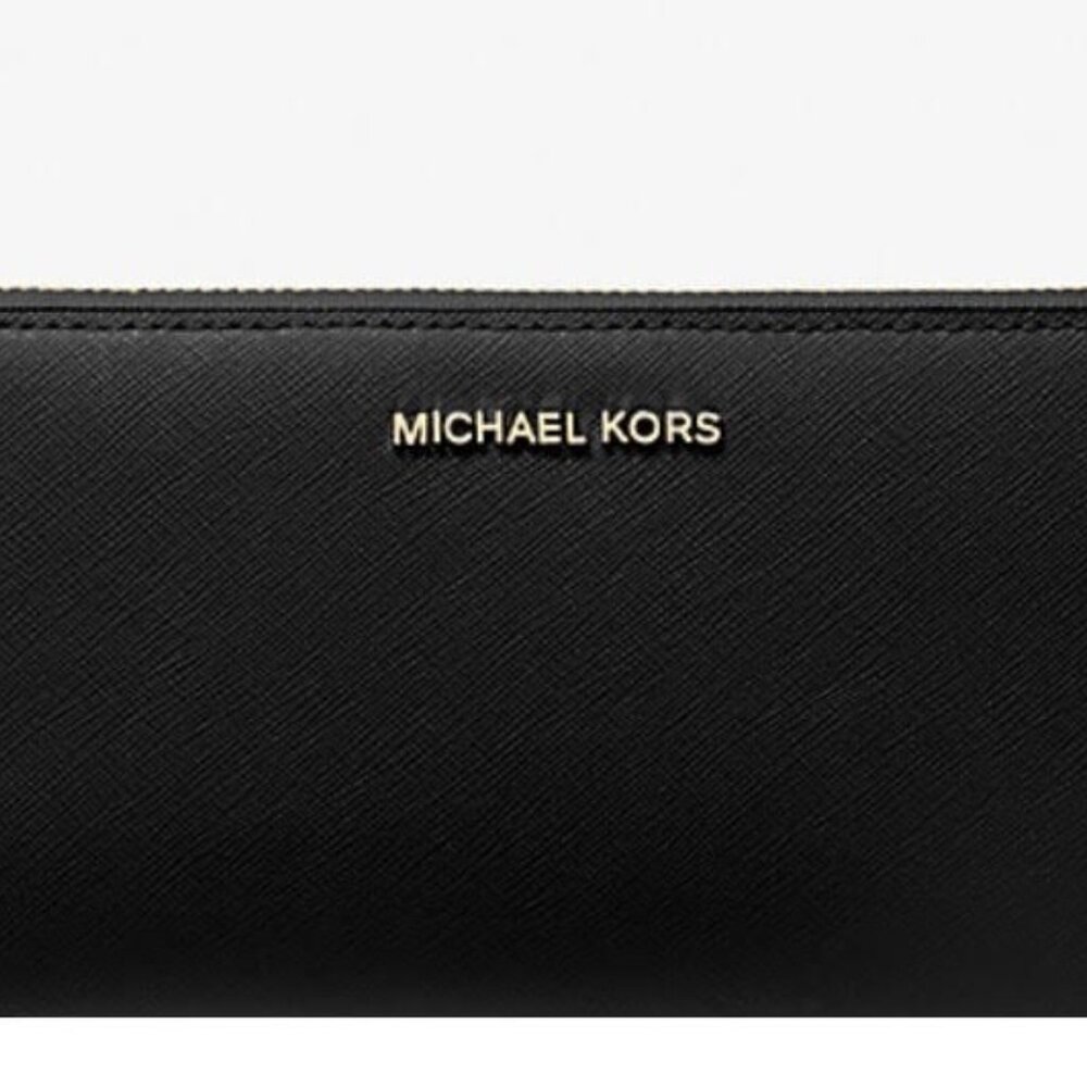 MICHAEL Michael Kors Jet Set Travel Black Saffiano Leather Continental Wallet